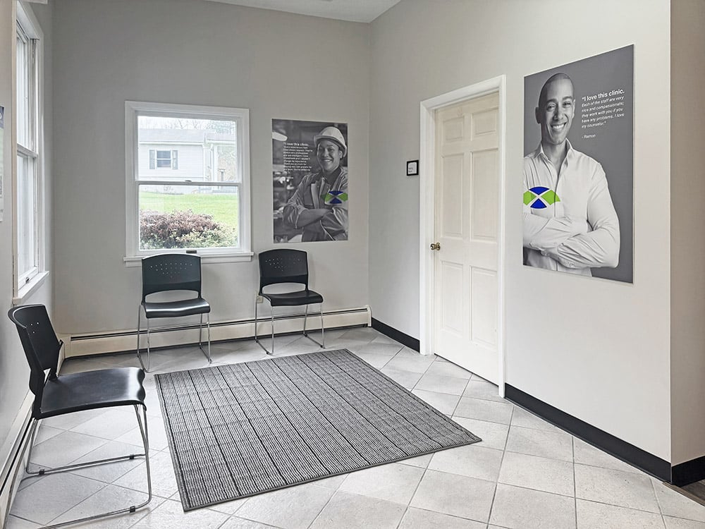 Clarion PA drug rehab treatment center seating area