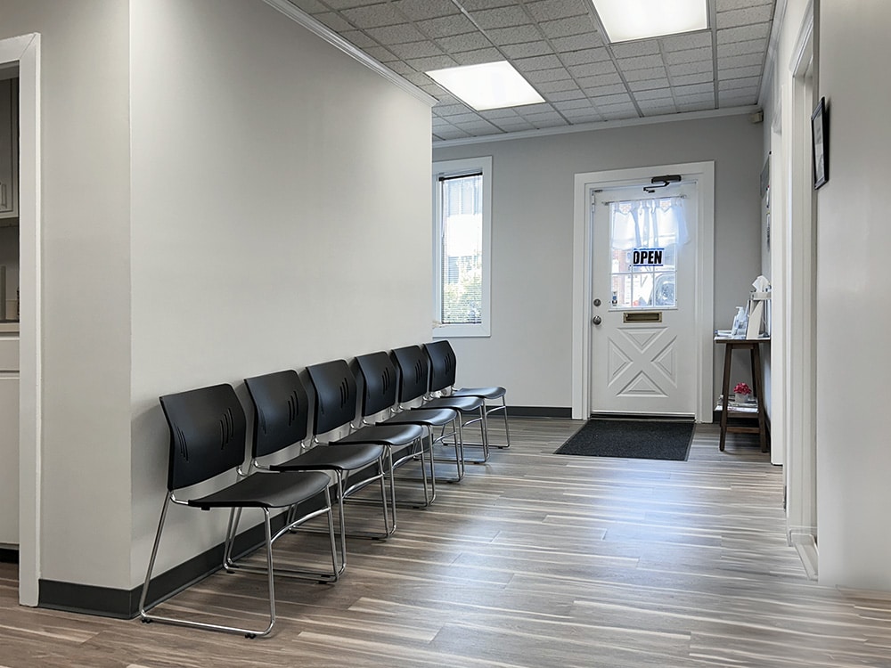 Fredericksburg VA drug rehab treatment center seating