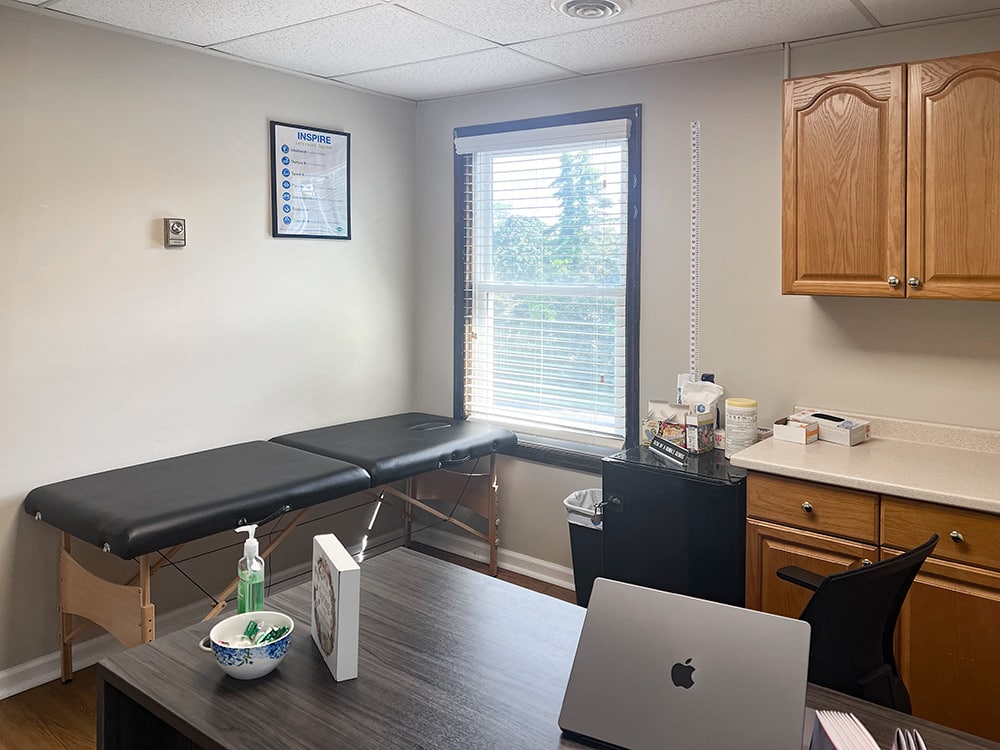 treatment room of opioid addiction treatment center
