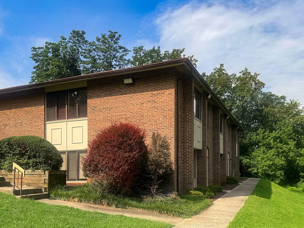 exterior of opioid addiction treatment center
